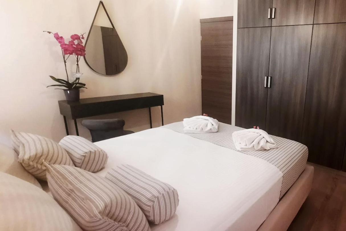 Amare Suite Perivólia Buitenkant foto